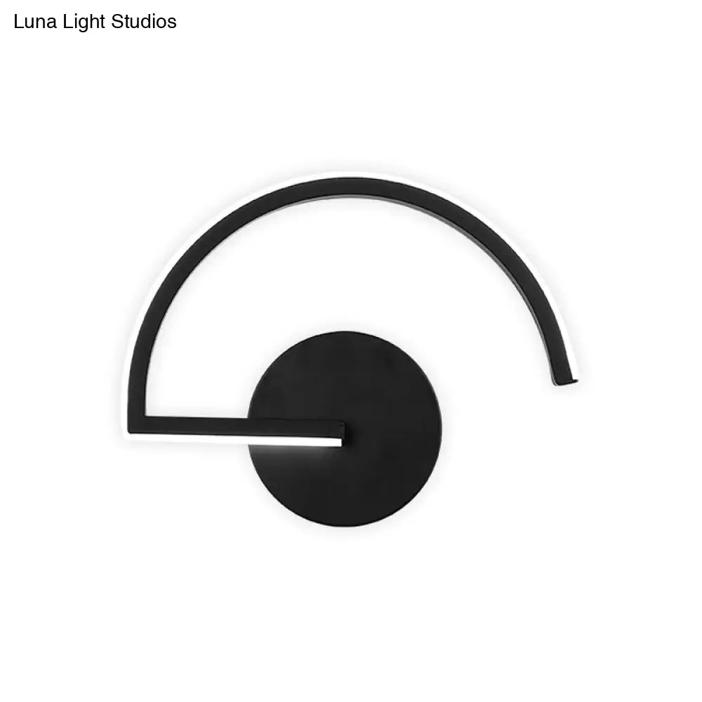 DecorBites™ DecorBites™ Minimalist LED Sconce in Warm/White Light for Hotels - Black Metal Wall Mounted Lamp