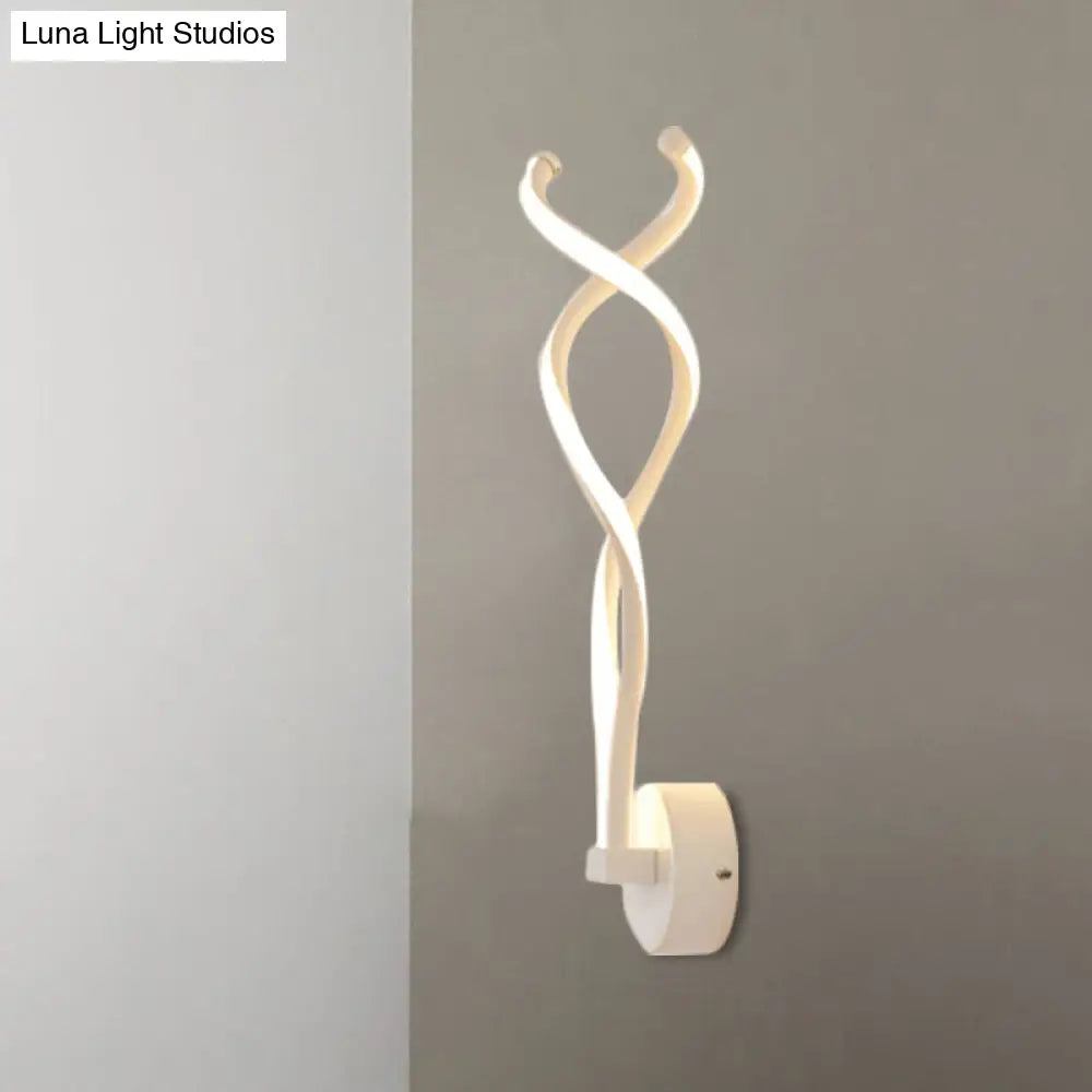 DecorBites™ DecorBites™ Minimalist LED Wall Lamp in Black/White Metal for Living Room