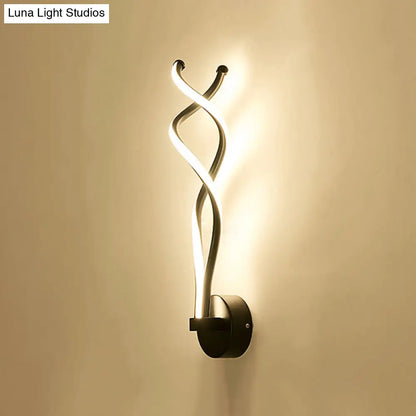 DecorBites™ DecorBites™ Minimalist LED Wall Lamp in Black/White Metal for Living Room
