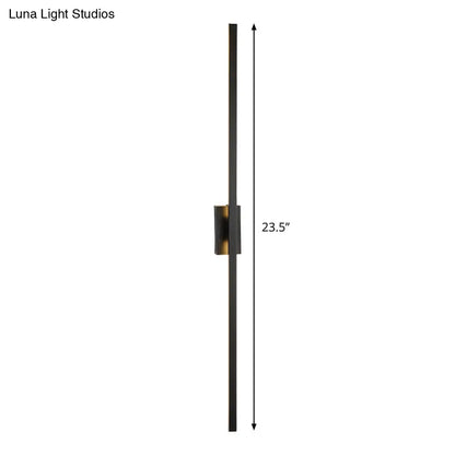 DecorBites™ DecorBites™ Minimalist Metal LED Wall Sconce Light in Black for Drawing Room