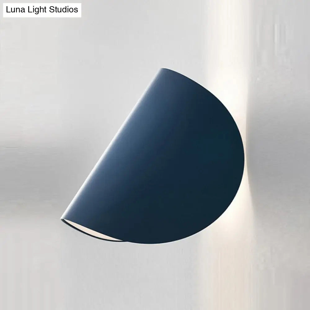 DecorBites™ DecorBites™ Minimalist Metallic LED Curved Wall Light for Living Room