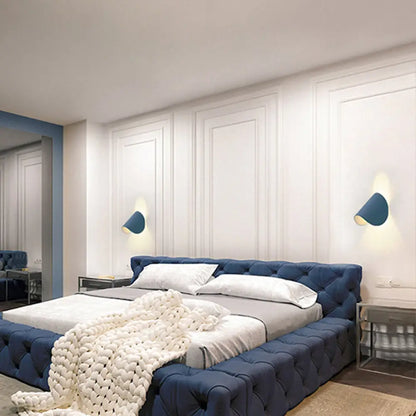 DecorBites™ DecorBites™ Minimalist Metallic LED Curved Wall Light for Living Room