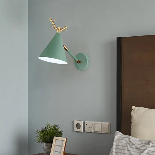 DecorBites™ DecorBites™ Minimalistic Cone Wall Sconce with Metal Antler Design in Grey/White/Green for Bedside