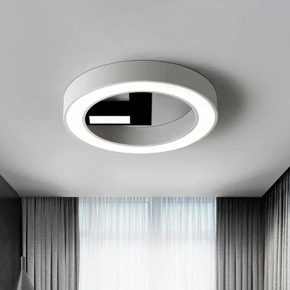 Lámpara de techo LED minimalista DecorBites™ de metal, con forma de reloj, en blanco y negro, ideal para el dormitorio.