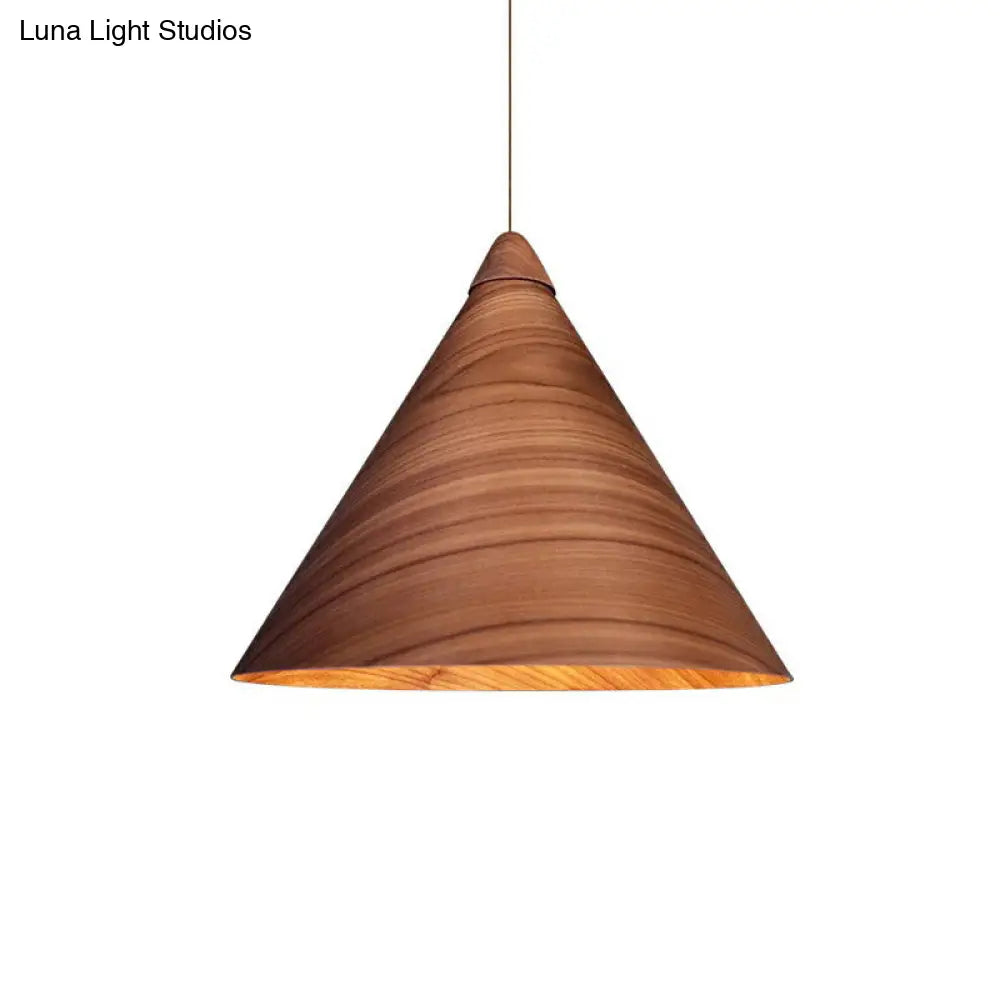 Minimalistic Wooden Pendant Light - Conical Design for Dining Room Suspension