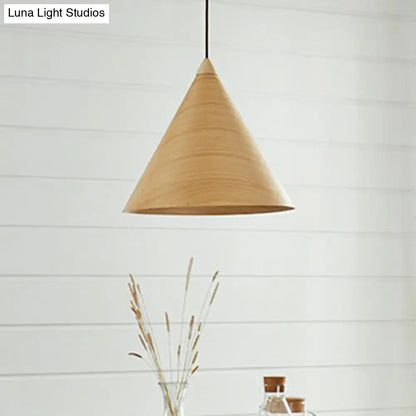 Minimalistic Wooden Pendant Light - Conical Design for Dining Room Suspension