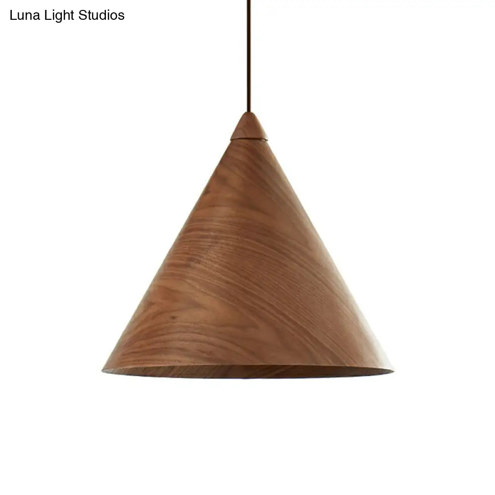 Minimalistic Wooden Pendant Light - Conical Design for Dining Room Suspension