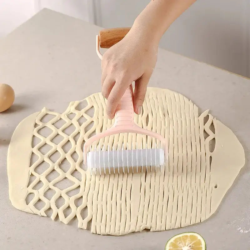 Pink plastic decorbites dough roller with wooden handle and parallel blades grid knife for dough roller rolling pin