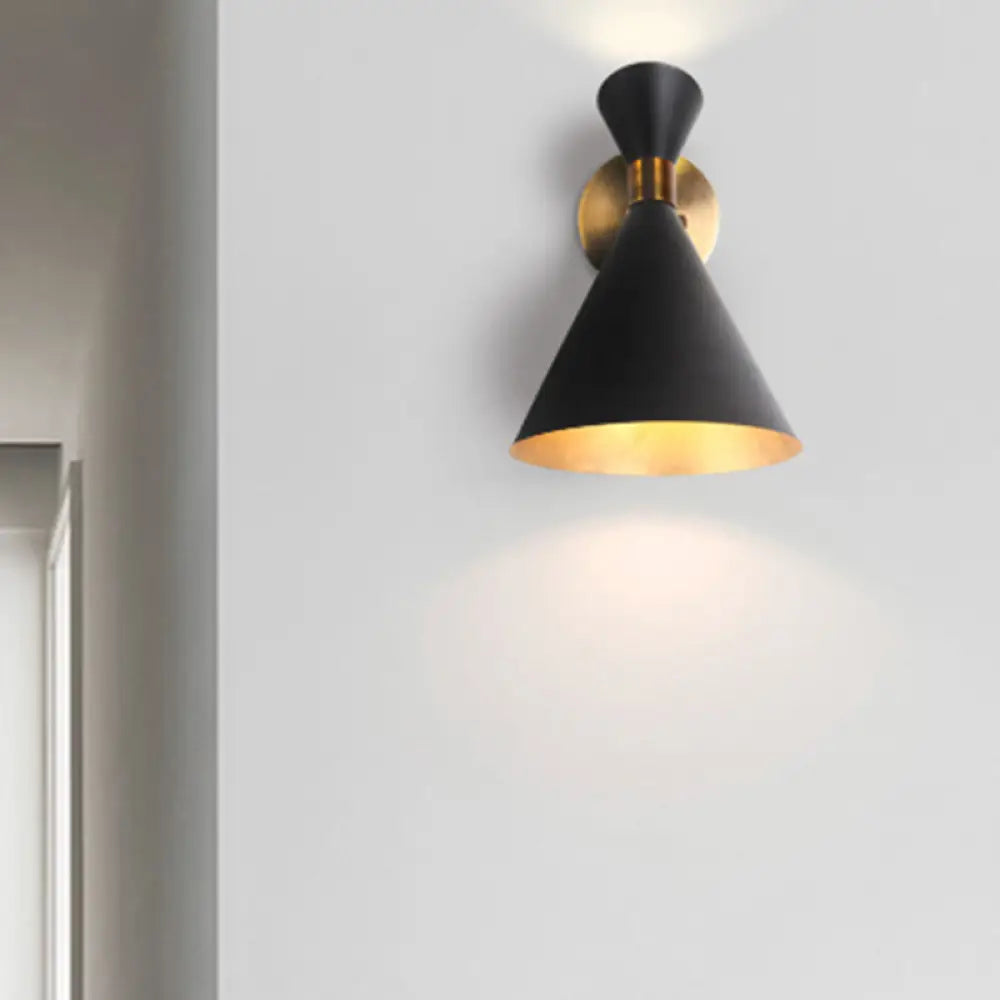 DecorBites™ DecorBites™ Modern 1-Head Restaurant Wall Sconce with Black/White Metal Shade
