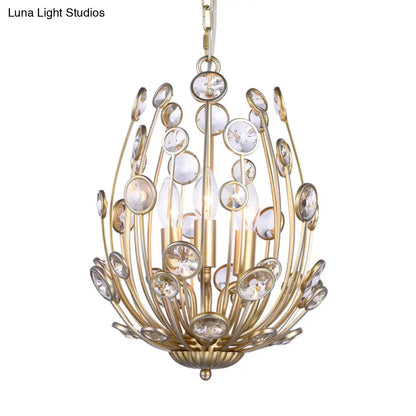 Lámpara de araña moderna de 3 luces con diseño floral en dorado - Lámpara colgante de metal y cristal para comedor