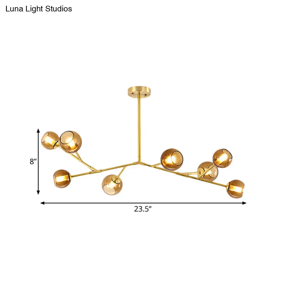 Lámpara de techo tipo araña moderna de latón con 8 bombillas y pantallas de cristal ámbar