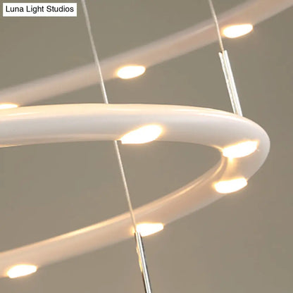 Lámpara de araña LED moderna de acrílico de 1/2 niveles en blanco y negro para dormitorio: iluminación cálida/blanca