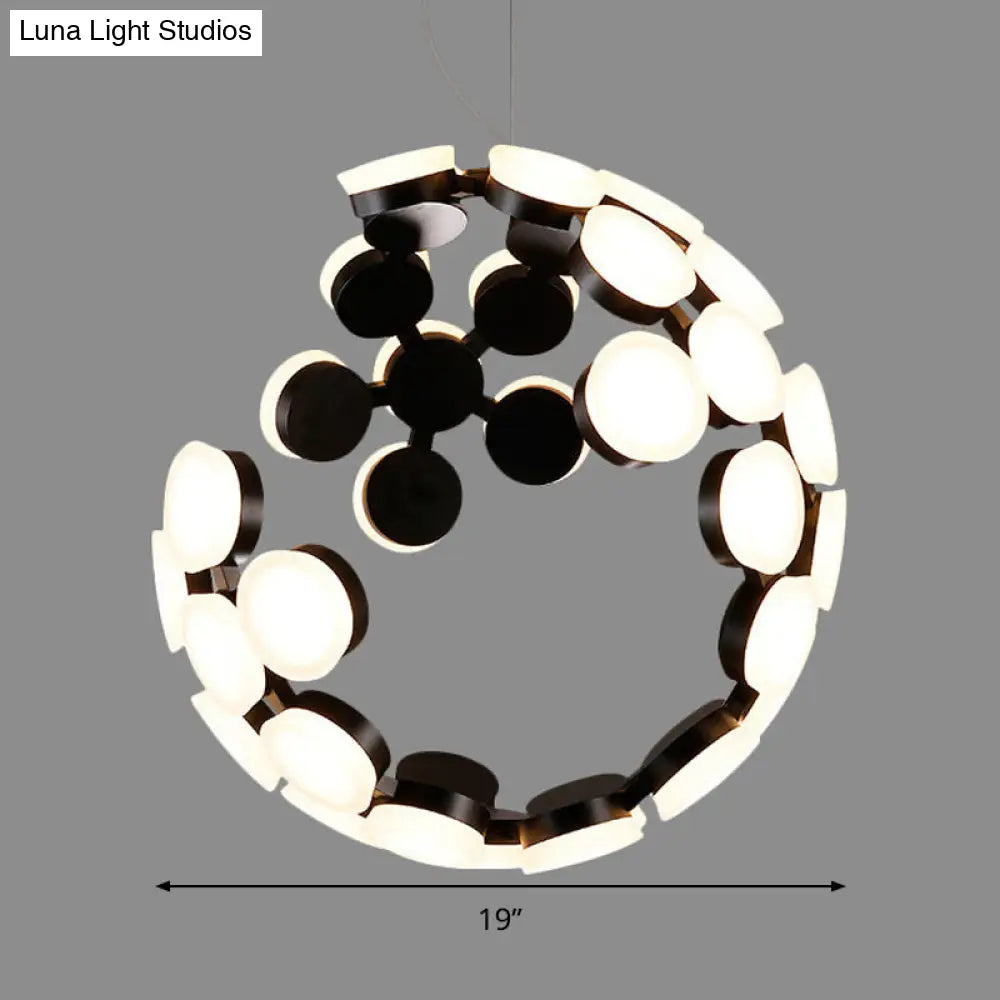 Lámpara de araña moderna acrílica negra con globo LED para iluminación de comedor