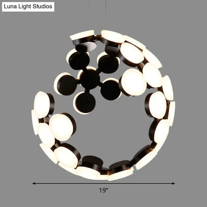 Lámpara de araña moderna acrílica negra con globo LED para iluminación de comedor