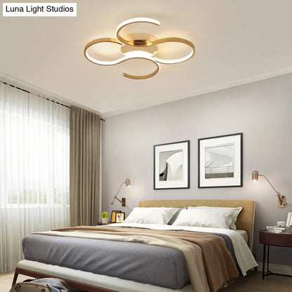 DecorBites™ DecorBites™ Modern Acrylic Gold LED Ceiling Light with Double S-Shape Flush Mount - Warm/White Light