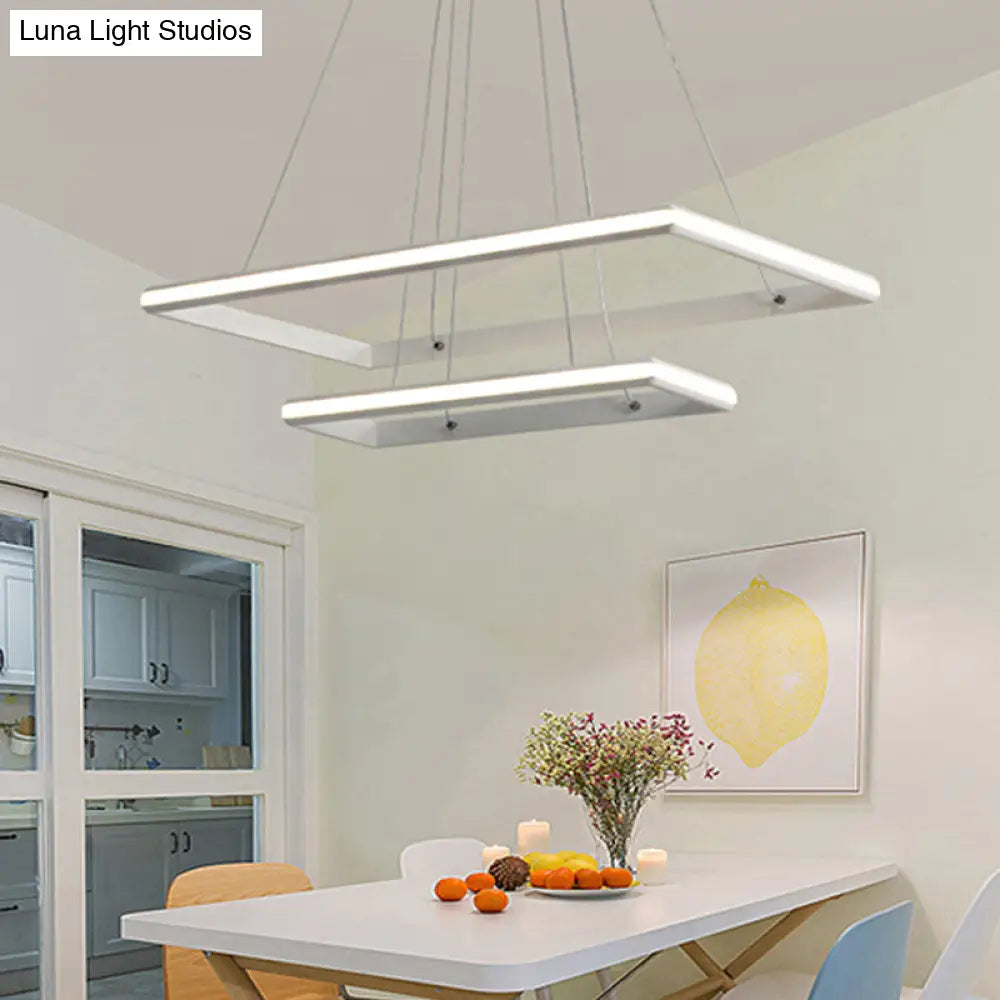 Lámpara de araña rectangular moderna de acrílico: diseño escalonado, 3 luces, LED blanco/negro, luz blanca/cálida