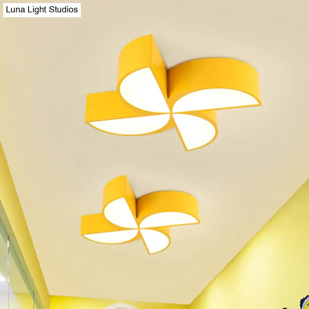 DecorBites™ DecorBites™ Modern Acrylic Toy Windmill Ceiling Light: Perfect for Game Rooms and Hallways