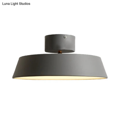 DecorBites™ DecorBites™ Lámpara de techo semiempotrada estilo granero moderno: Lámpara de techo giratoria con difusor acrílico blanco/verde