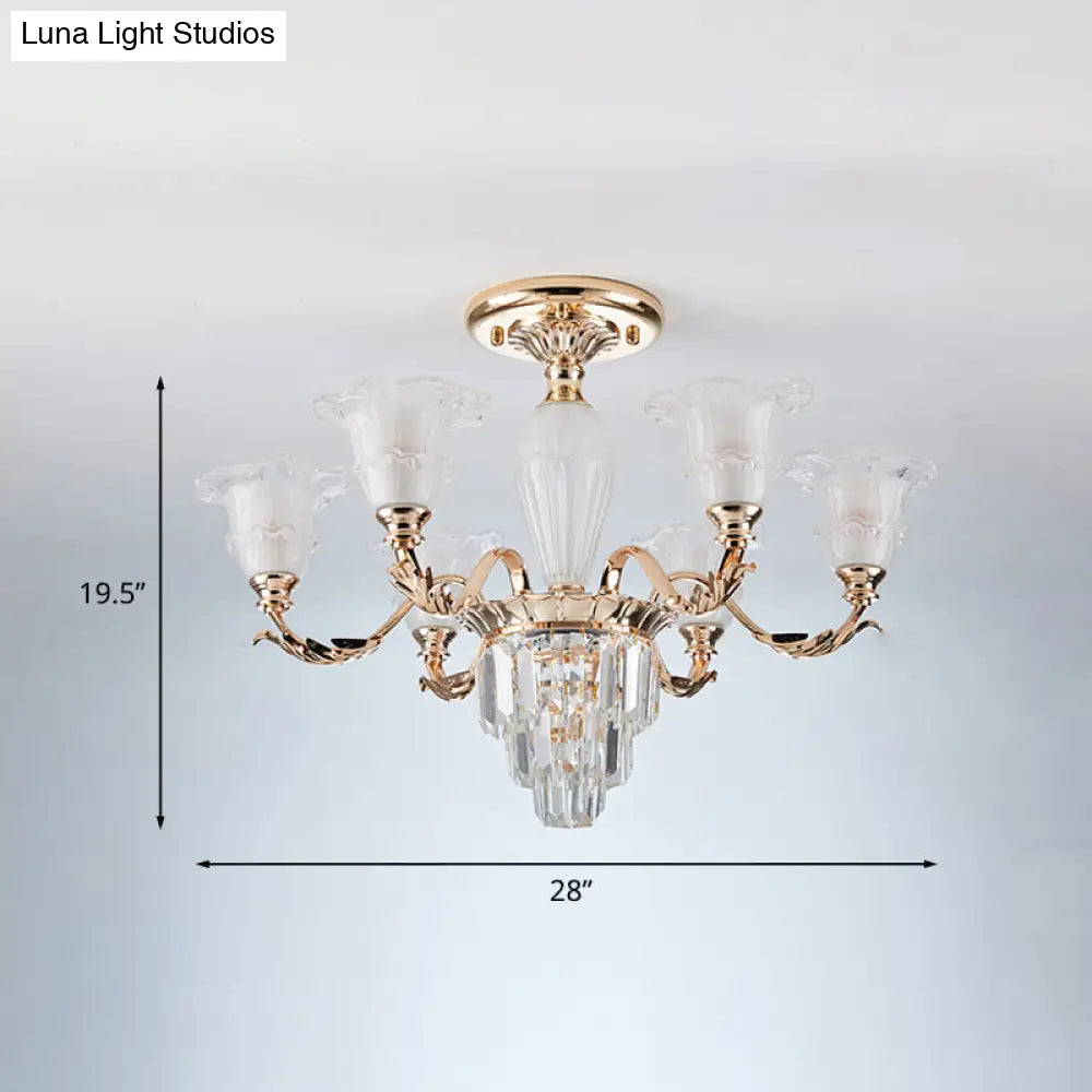 Lámpara de techo semiempotrada DecorBites™ Modern Bellflower de cristal esmerilado, color dorado con detalles de cristal.