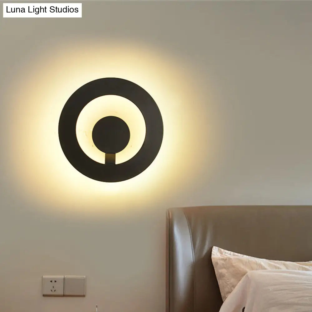 Aplique de pared DecorBites™ moderno en blanco y negro con diseño ultrafino para sala de estar, luz cálida y blanca.