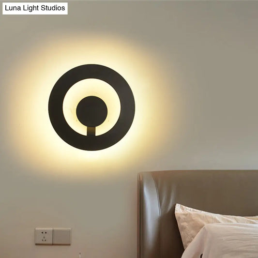 Aplique de pared DecorBites™ moderno en blanco y negro con diseño ultrafino para sala de estar, luz cálida y blanca.