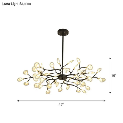 Lámpara de araña moderna negra con brazos y suspensión metálica de múltiples luces