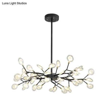 Lámpara de araña moderna negra con brazos y suspensión metálica de múltiples luces
