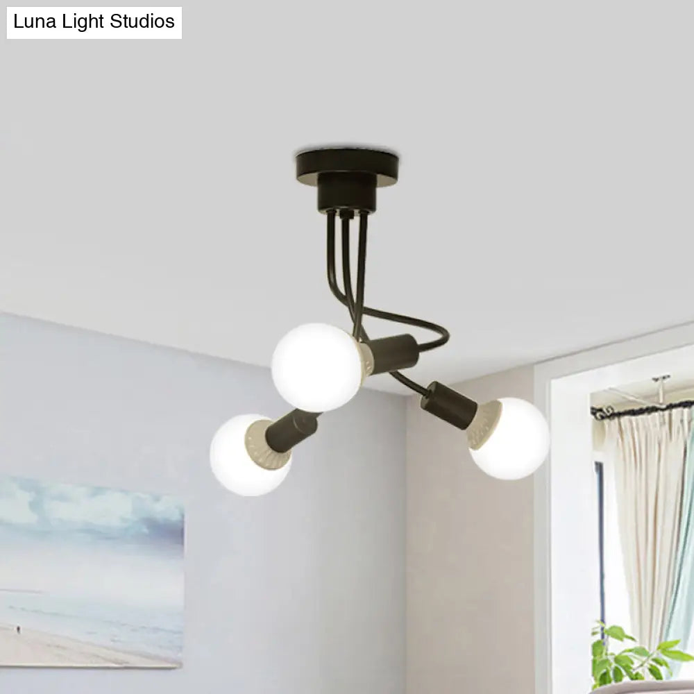 Lámpara de techo moderna con brazos curvos de metal negro: una lámpara de araña sencilla pero elegante con 3 o 5 luces para la decoración del comedor.