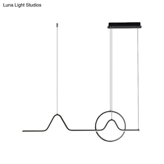 ديكوربايتس™ إضاءة جزيرة LED خطية حديثة من الألومنيوم باللونين الأسود والذهبي بتصميم الشمس والجبل - إضاءة دافئة/بيضاء