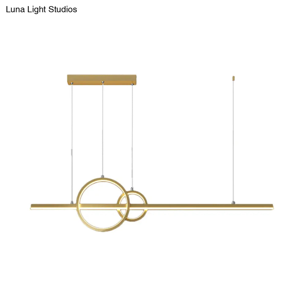 Lámpara colgante LED metálica moderna DecorBites™ con anillo y barra en negro y dorado para una iluminación de cocina minimalista