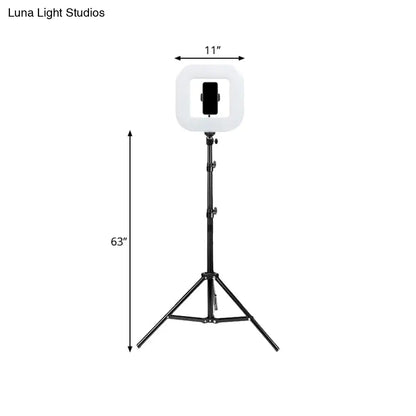 DecorBites™ DecorBites™ Modern Black Metal LED Vanity Lamp with USB & Tripod Stand