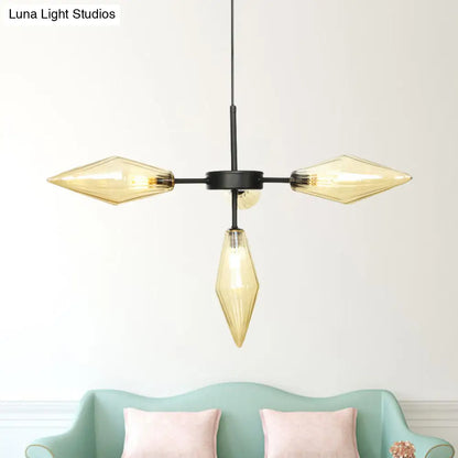 Lámpara de techo colgante moderna negra cónica con 4 cabezales, cristal ámbar.