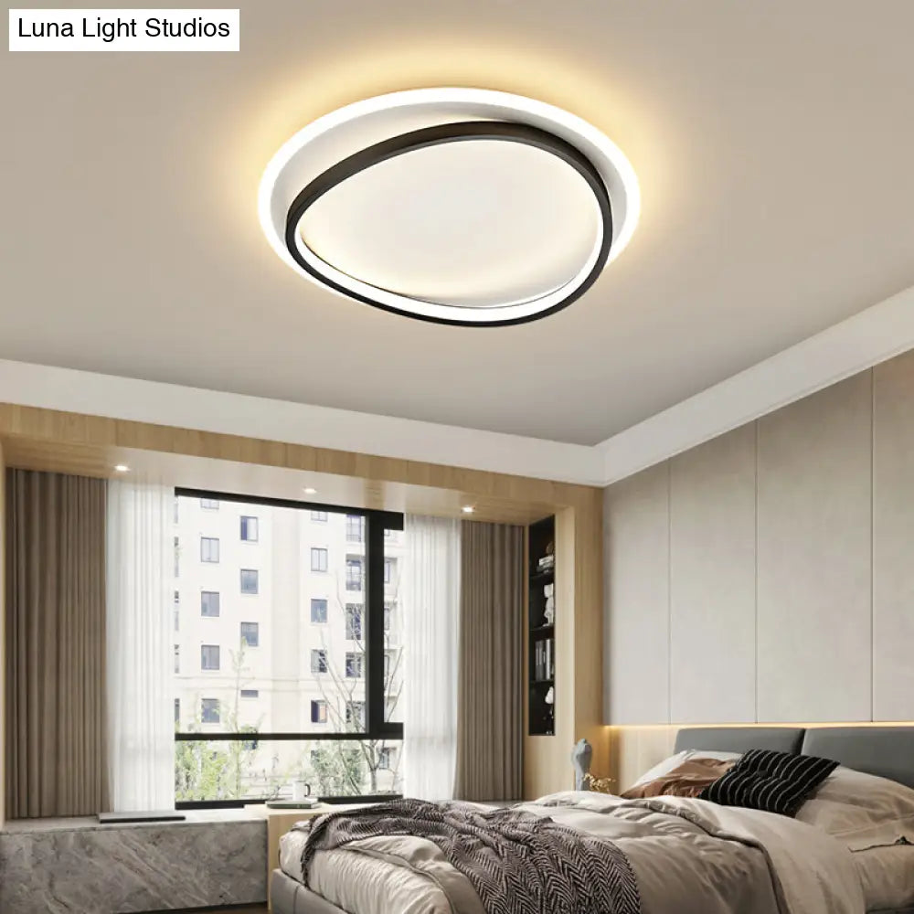 DecorBites™ DecorBites™ Modern Black Triangle LED Ceiling Light for Bedroom - Simplicity Metal Flush Mount Lamp