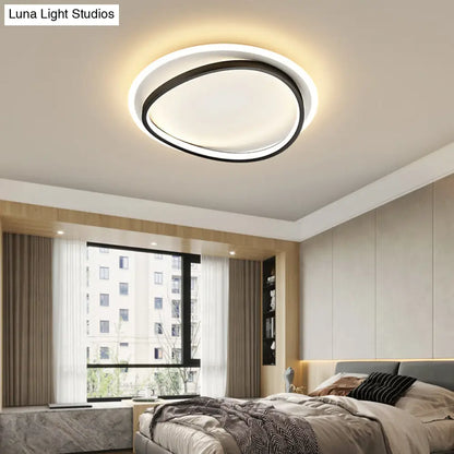 DecorBites™ DecorBites™ Modern Black Triangle LED Ceiling Light for Bedroom - Simplicity Metal Flush Mount Lamp