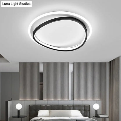 DecorBites™ DecorBites™ Modern Black Triangle LED Ceiling Light for Bedroom - Simplicity Metal Flush Mount Lamp