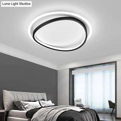 DecorBites™ DecorBites™ Modern Black Triangle LED Ceiling Light for Bedroom - Simplicity Metal Flush Mount Lamp