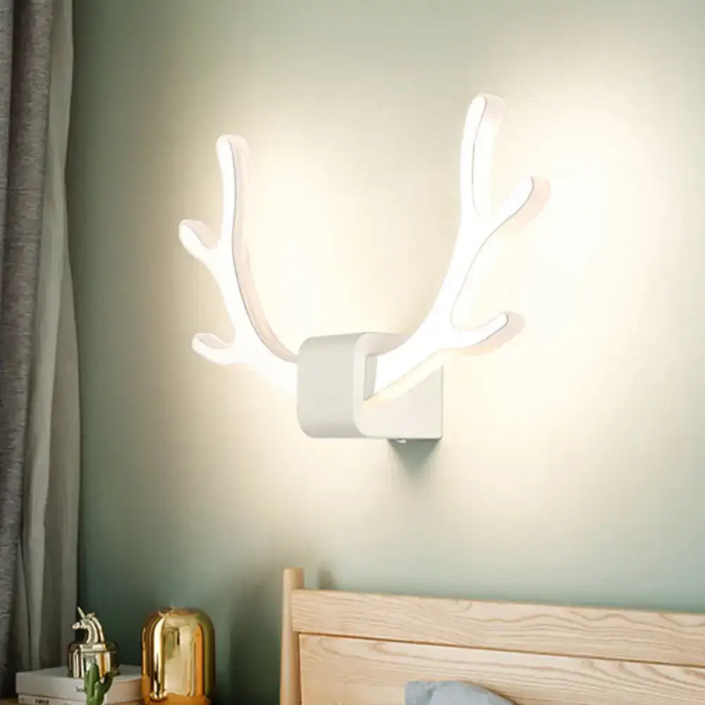 Modern black white antler wall sconce with warm white led light and pull chain for bedroom lighting