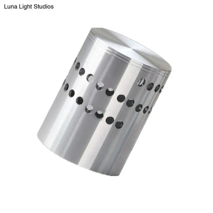 Silver cylindrical metal whirling wall light with polished finish and perforations for living room 220v-240v 110v-120v