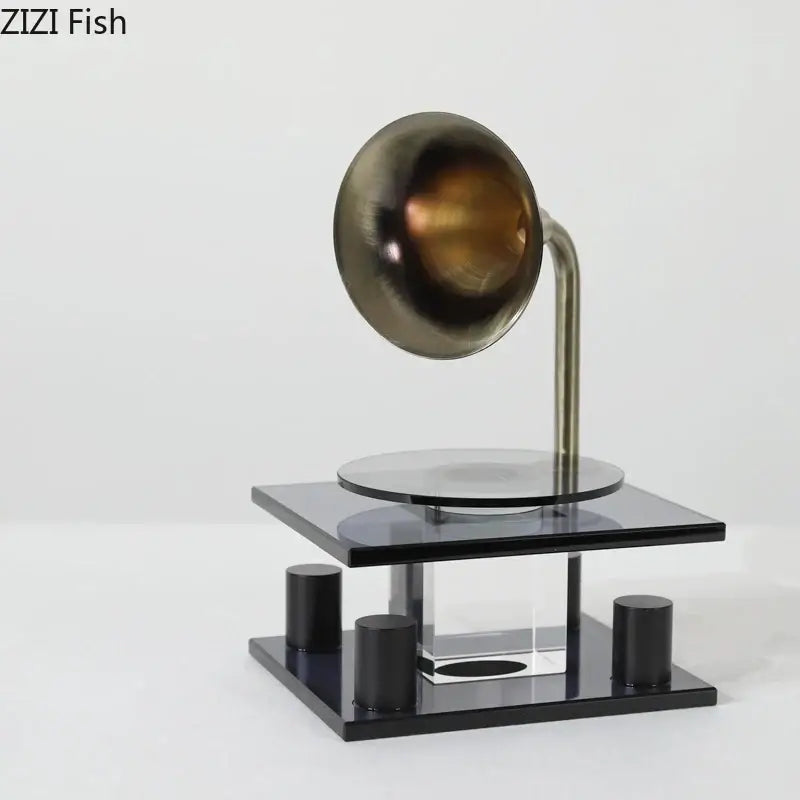 Vintage-style brass-colored gramophone with glass turntable and black acrylic base for decorbites crystal music equipment