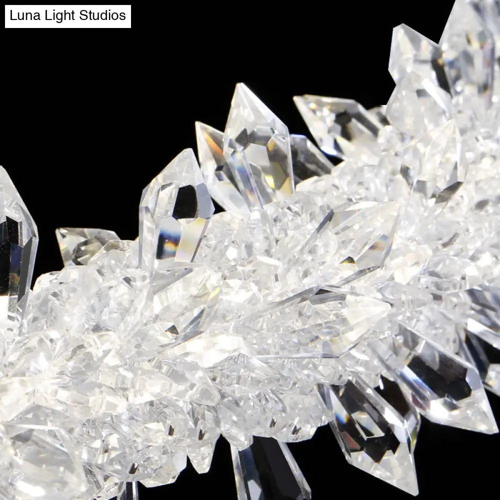 Lámpara de techo colgante moderna de latón con LED y cristal: elegante lámpara colgante para sala de estar