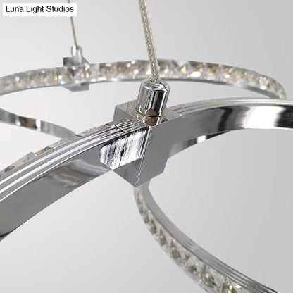 Lámpara de techo moderna cromada con diseño en espiral - Lámpara colgante LED de cristal, brillo cálido/blanco - Elegante lámpara de techo para comedor