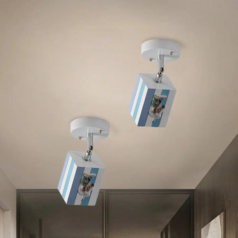 DecorBites™ DecorBites™ Modern Clear Resin Ceiling Light - 1 Bright Cube Design