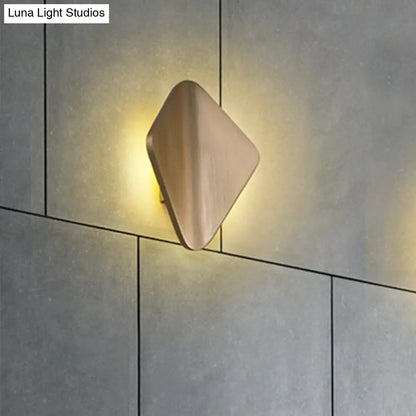 DecorBites™ DecorBites™ Modern Concave Metal Wall Sconce with LED in Black/Gold/Coffee for Living Room
