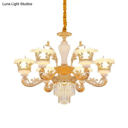 Lámpara de araña moderna de cristal con pantalla de vidrio esmerilado tallado - Colgante de 6 bombillas en dorado para dormitorio