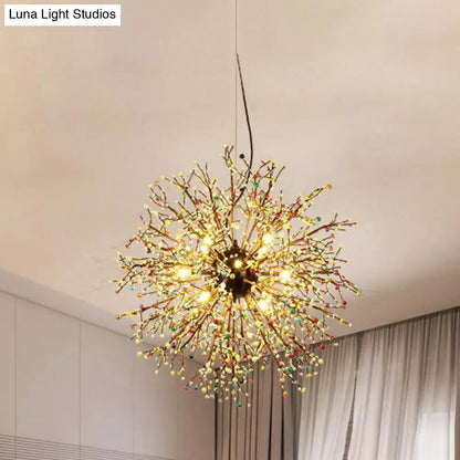 Lámpara de araña moderna de cristal con forma de estrella: 23,5"/31,5" de ancho, 8/12 luces, blanca/roja y verde