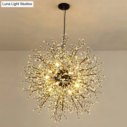 Lámpara de araña moderna de cristal con forma de estrella: 23,5"/31,5" de ancho, 8/12 luces, blanca/roja y verde