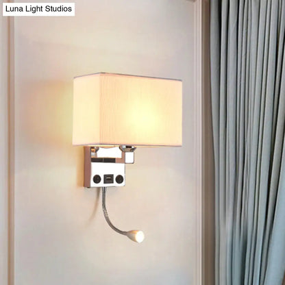 ديكوربايتس™ مصباح حائطي مكعبي حديث من ديكوربايتس™ مزود بمنفذ USB وكشاف وغطاء قماشي (أسود/أبيض/كحلي)