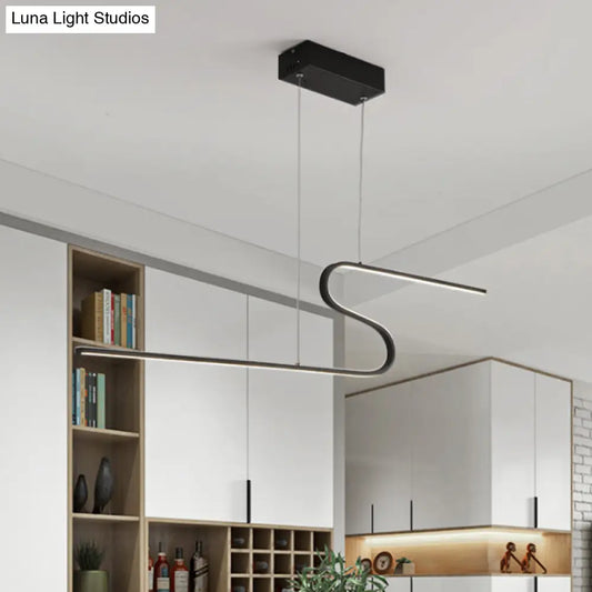 Lámpara colgante moderna curva para comedor - Araña LED acrílica en negro - Opciones de luz cálida, blanca o natural