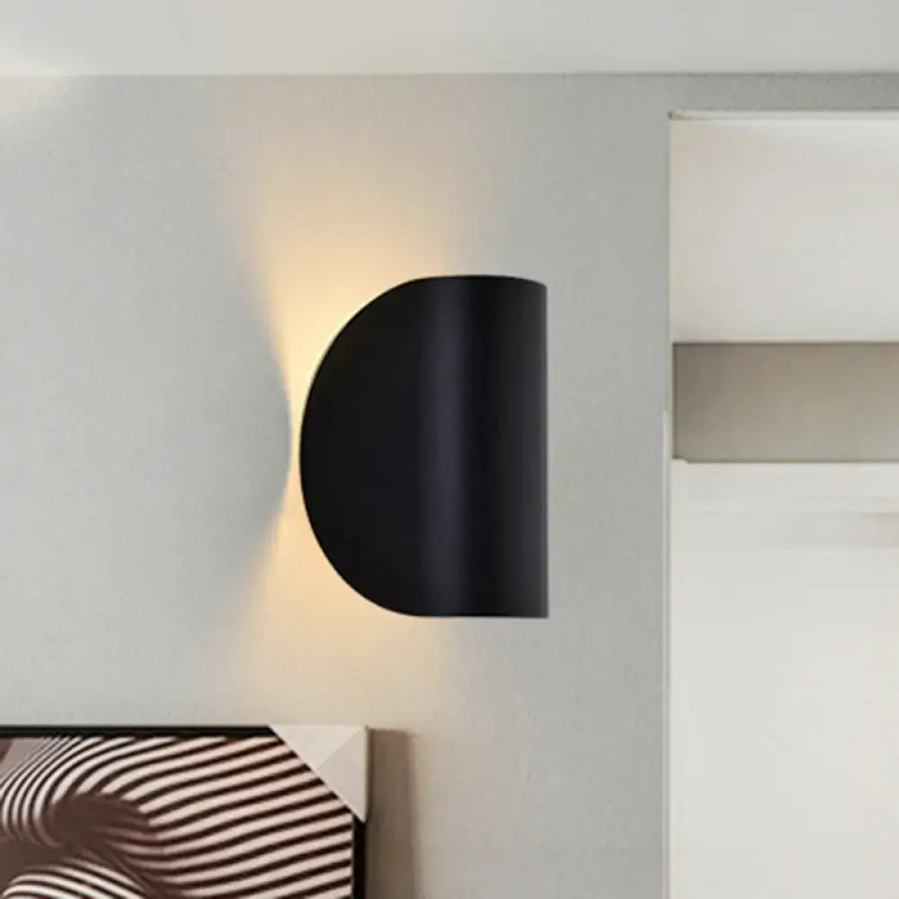 Black semi-circular wall sconce light with matte finish for modern curved gold wall sconce bedroom ambient lighting