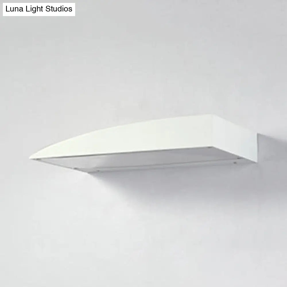 Aplique de pared curvo moderno DecorBites™: Metal, LED, 5.5"/10" de ancho, Blanco/Negro, Lámpara para sala de estar